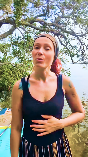 Yulia, certified paddleboarding instructor